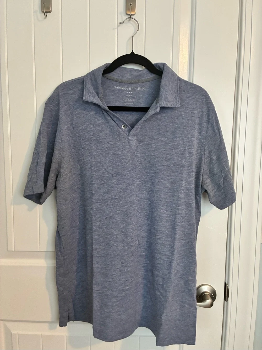 Banana Republic Men’s Light Heather Blue Polo
